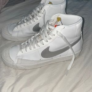 nike silver high top blazers